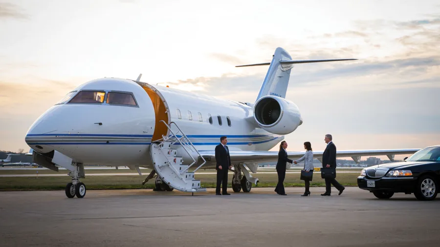Guests welcomed at a private jet